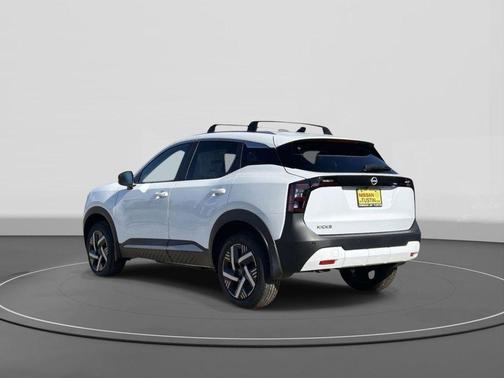Fresh Powder 2026 Nissan Kicks SV