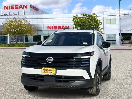 Fresh Powder 2026 Nissan Kicks SV