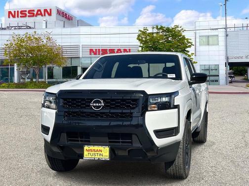 Glacier White 2026 Nissan Frontier SV