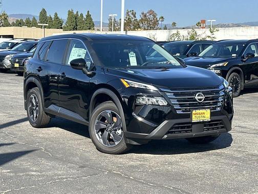 Super Black 2026 Nissan Rogue SV
