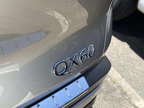 Warm Titanium 2023 INFINITI QX60 Luxe