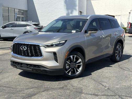 Warm Titanium 2023 INFINITI QX60 Luxe