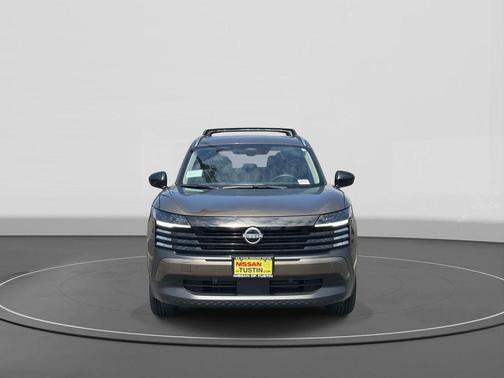 Canyon Bronze Metallic 2026 Nissan Kicks SV