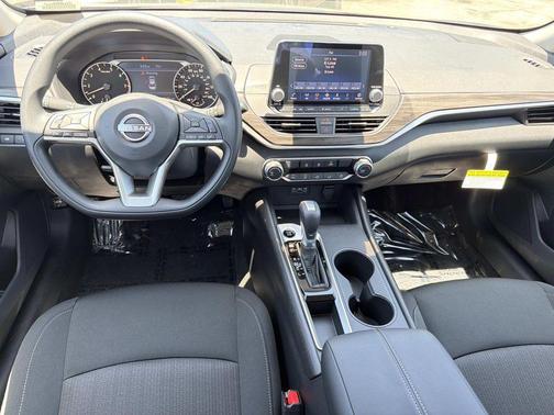 Gun Metallic 2026 Nissan Altima SV FWD