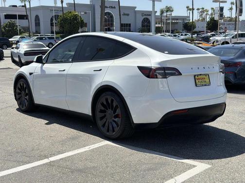 2023 Tesla Model Y Performance Dual Motor All-Wheel Drive
