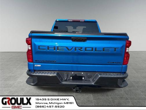 Glacier Blue Metallic 2022 Chevrolet Silverado 1500 Custom Trail Boss
