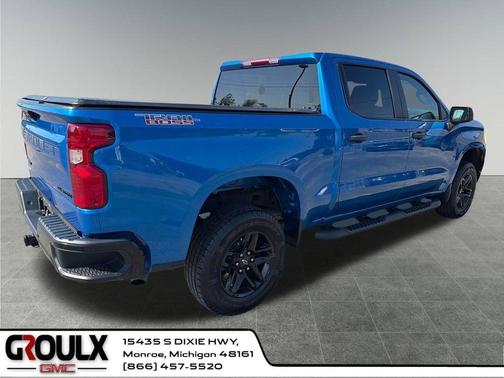 Glacier Blue Metallic 2022 Chevrolet Silverado 1500 Custom Trail Boss