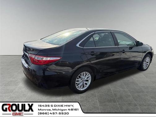 2017 Toyota Camry XLE