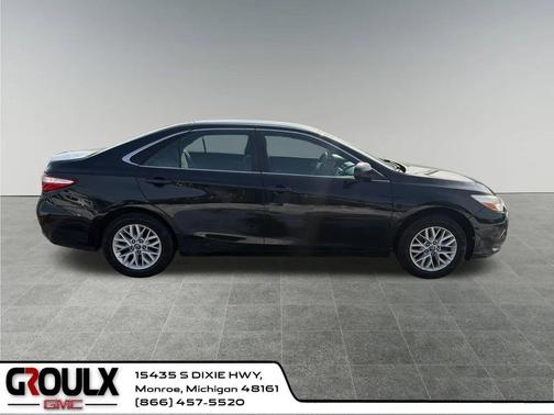 2017 Toyota Camry XLE