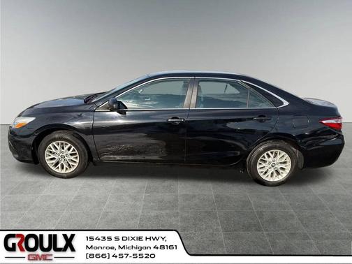 2017 Toyota Camry XLE