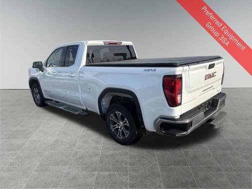 2022 GMC Sierra 1500 SLE