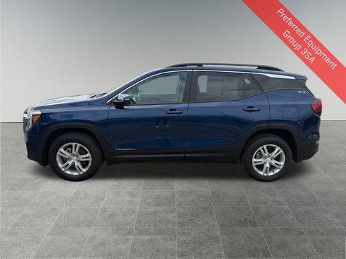 Marine Metallic 2023 GMC Terrain SLE