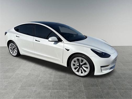 2021 Tesla Model 3 Long Range
