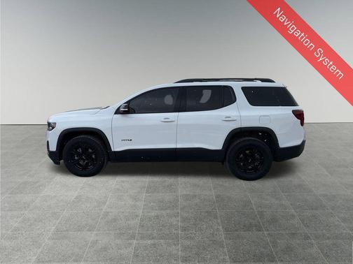 2023 GMC Acadia AWD AT4