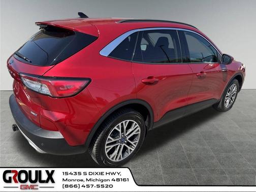 2020 Ford Escape SEL