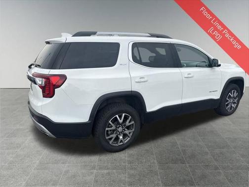 2023 GMC Acadia FWD SLT