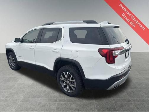 2023 GMC Acadia FWD SLT