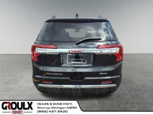 2021 GMC Acadia Denali