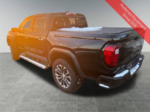 2024 GMC Canyon Denali