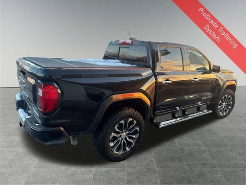 2024 GMC Canyon Denali