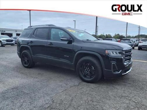 2023 GMC Acadia AWD AT4