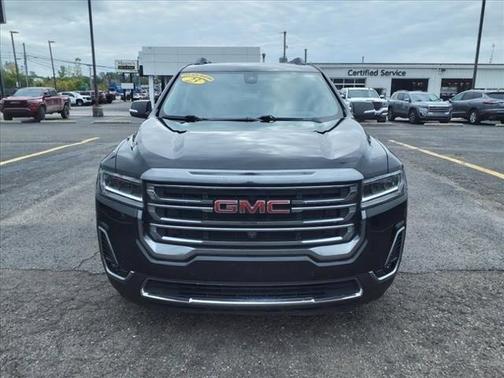 2023 GMC Acadia AWD AT4