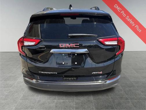 2022 GMC Terrain AWD AT4