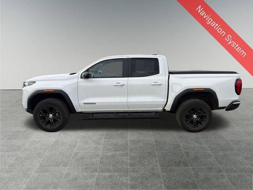 Summit White 2024 GMC Canyon Elevation
