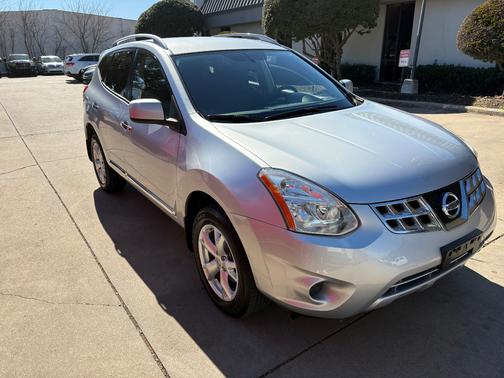 2011 Nissan Rogue SV