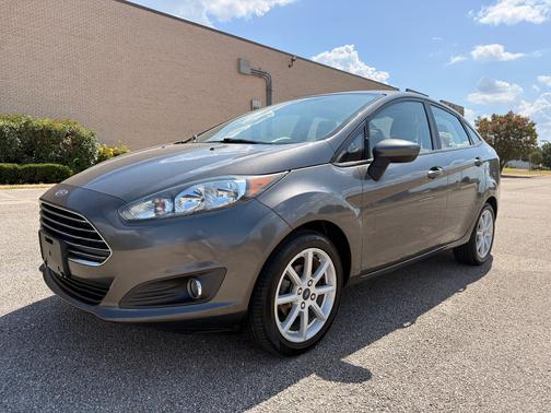 Silver 2019 Ford Fiesta SE
