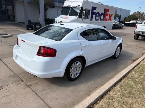 2014 Dodge Avenger SE