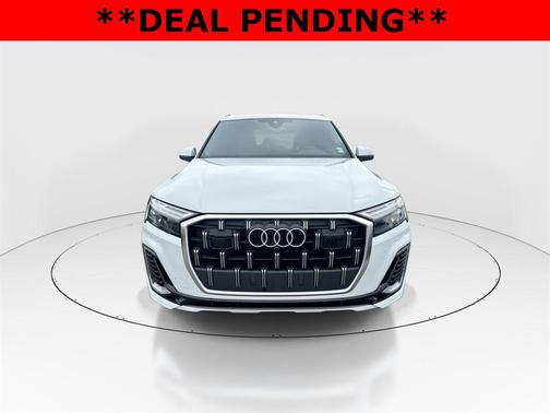 2025 Audi Q7 45 Premium