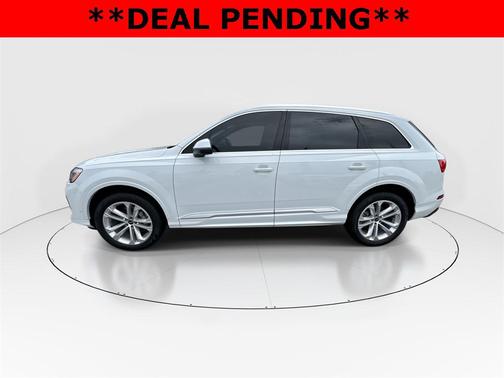 2025 Audi Q7 45 Premium