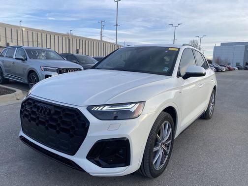 2024 Audi Q5 55 S line Prestige