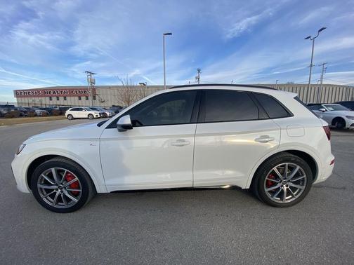 2024 Audi Q5 55 S line Prestige