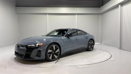 2023 Audi e-tron GT Prestige quattro