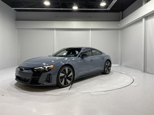 2023 Audi e-tron GT Prestige quattro