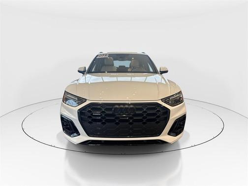 2025 Audi Q5 45 S line Premium Plus