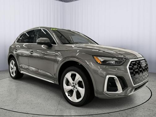 2025 Audi Q5 45 S line Premium Plus