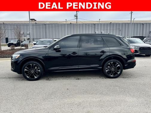 2025 Audi Q7 55 Premium Plus