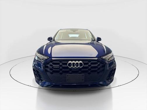 2022 Audi Q5 45 S line Prestige