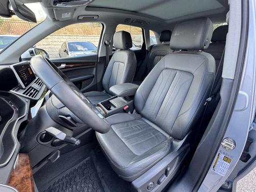 2020 Audi Q5 45 Premium Plus