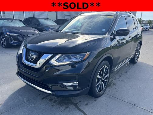 2017 Nissan Rogue SL