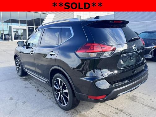 2017 Nissan Rogue SL