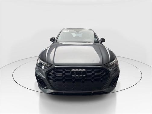 2024 Audi Q5 45 S line Prestige