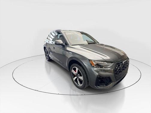 2024 Audi Q5 45 S line Prestige