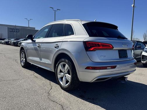 2018 Audi Q5 2.0T Premium Plus