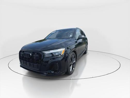 2025 Audi Q7 55 Prestige