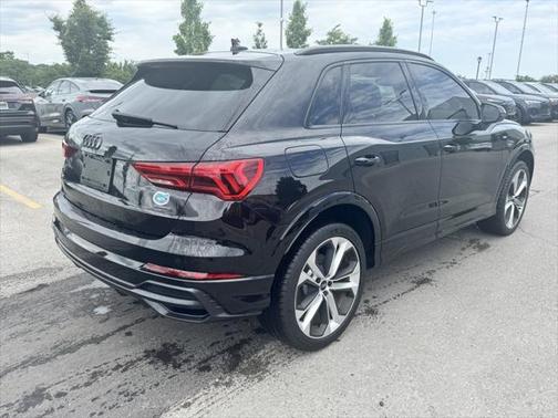 2022 Audi Q3 45 S line Premium Plus