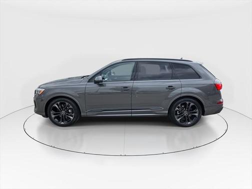 2025 Audi Q7 55 Prestige